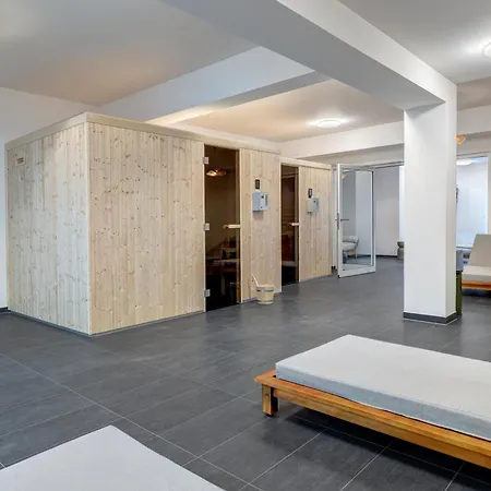 A5 - Mit Ueberdachtem Balkon, Zwei Baedern, Sauna Und Fitnessraum Im 