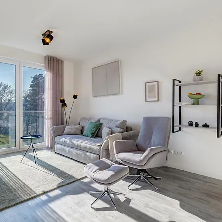 Apartamento A5 Pine Hill - Mit überdachtem Balkon, Zwei Bädern&leichtem Haffblick Zirchow