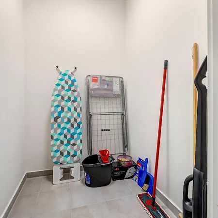 A5 Pine Hill - Mit überdachtem Balkon, Zwei Bädern&leichtem Haffblick Apartamento Zirchow