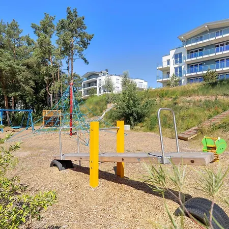 A5 Pine Hill - Mit überdachtem Balkon, Zwei Bädern&leichtem Haffblick Zirchow